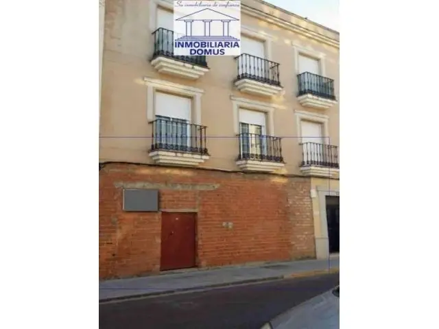 Local Comercial en Venta Montijo 122m2