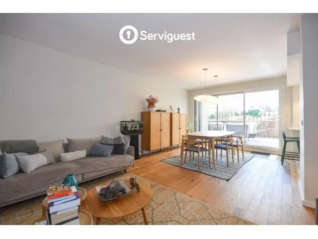 Adosado en Alquiler en Gràcia Barcelona 182m2 3 Plantas