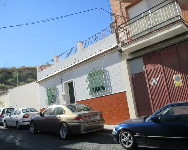 Casa Unifamiliar 379m2 Huelva Calle Tharsis