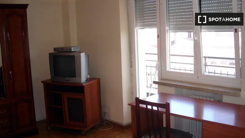 Habitacion Salamanca Mujeres Cerca Universidad