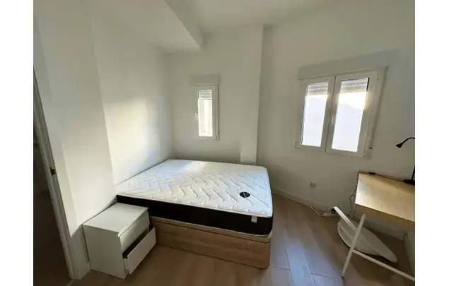 Habitacion 115m2 Madrid Alquiler Estancia Media Larga