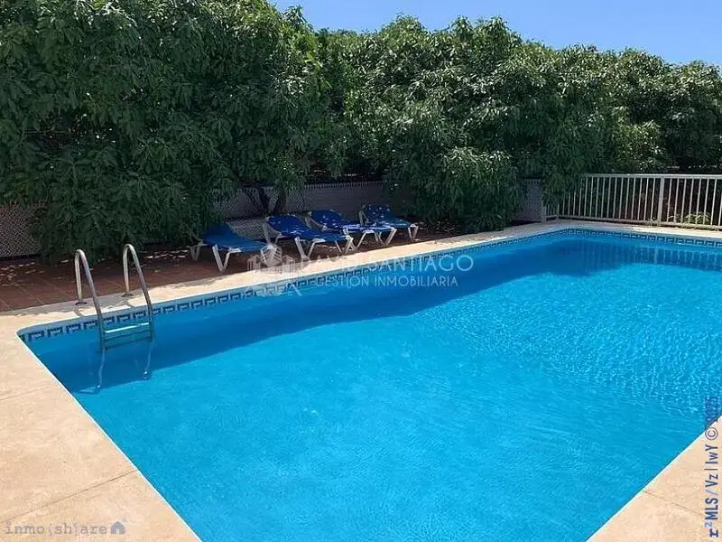 Finca Rustica con 160 Aguacates y Casa de 3 Dormitorios