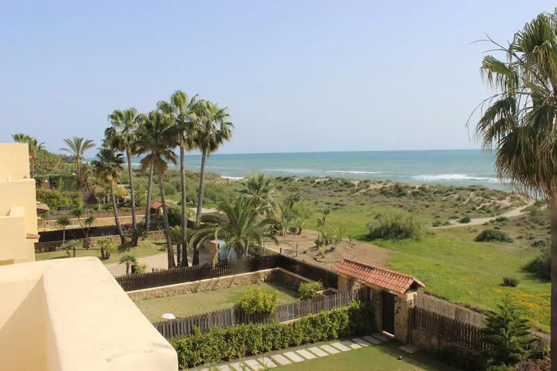 Adosado 4 Dormitorios Bahia de Marbella Primera Linea Playa