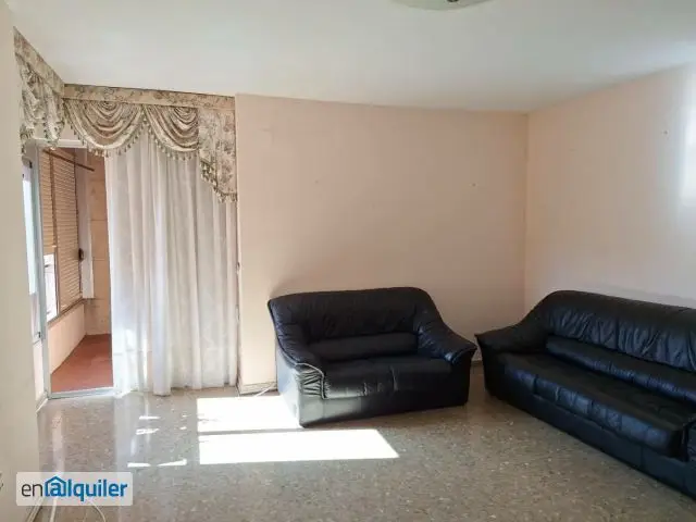 Alquiler Piso 4 Dormitorios 2 Baños Amplio Luminoso Terraza Parking