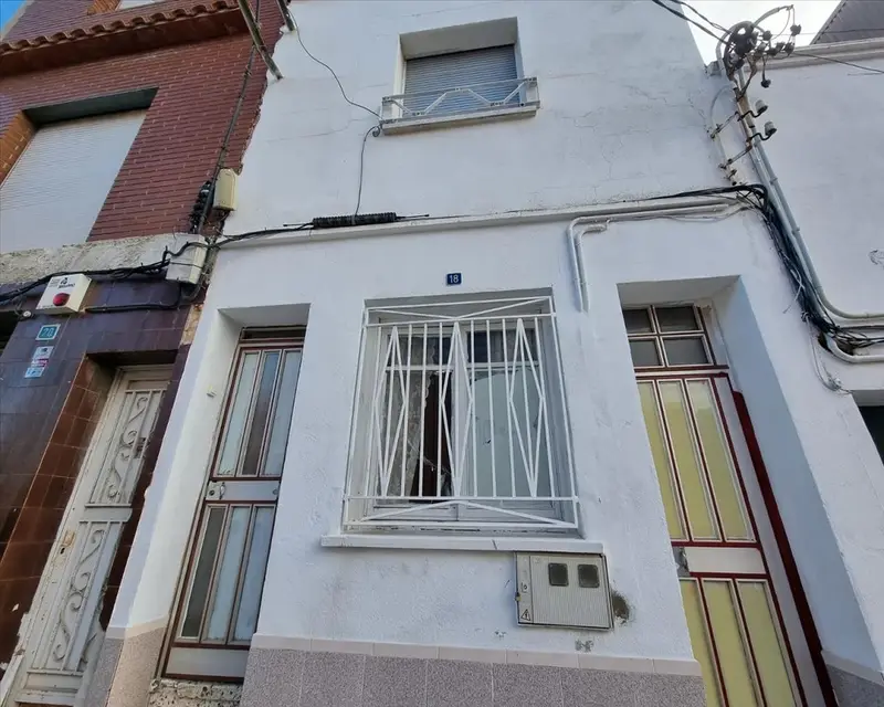 Casa Unifamiliar 80m2 3 Habitaciones 2 Baños Terrassa