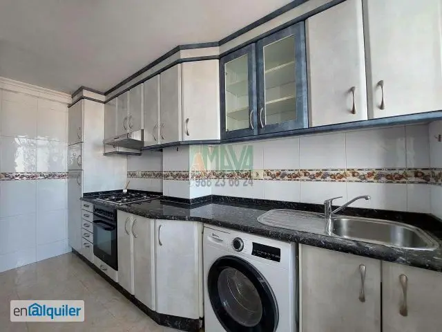 Piso 4 dormitorios Jardin del Posio Estudiantes