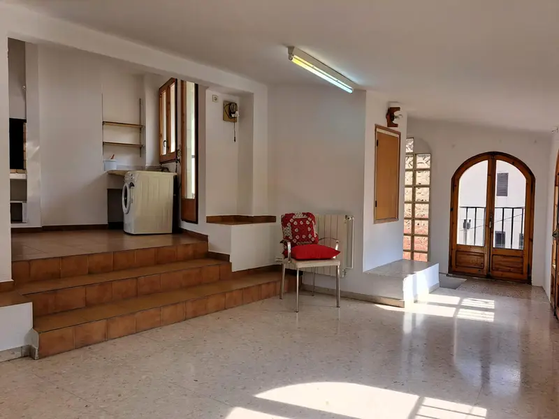 Casa Amplia y Luminosa en Monistrol con Vistas a Montserrat