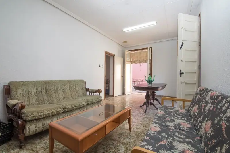Venta Piso 5 Habitaciones Centro Aspe