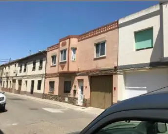 Adosado 4 habitaciones 2 baños 247m2 Grisen Zaragoza