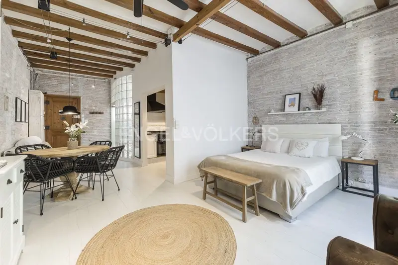 Apartamento en venta Poble-sec Barcelona: ideal inversores licencia turistica