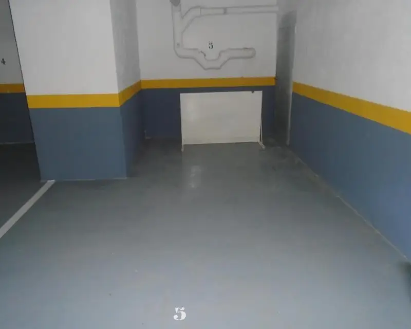 Garaje en Venta en El Vendrell 15m2