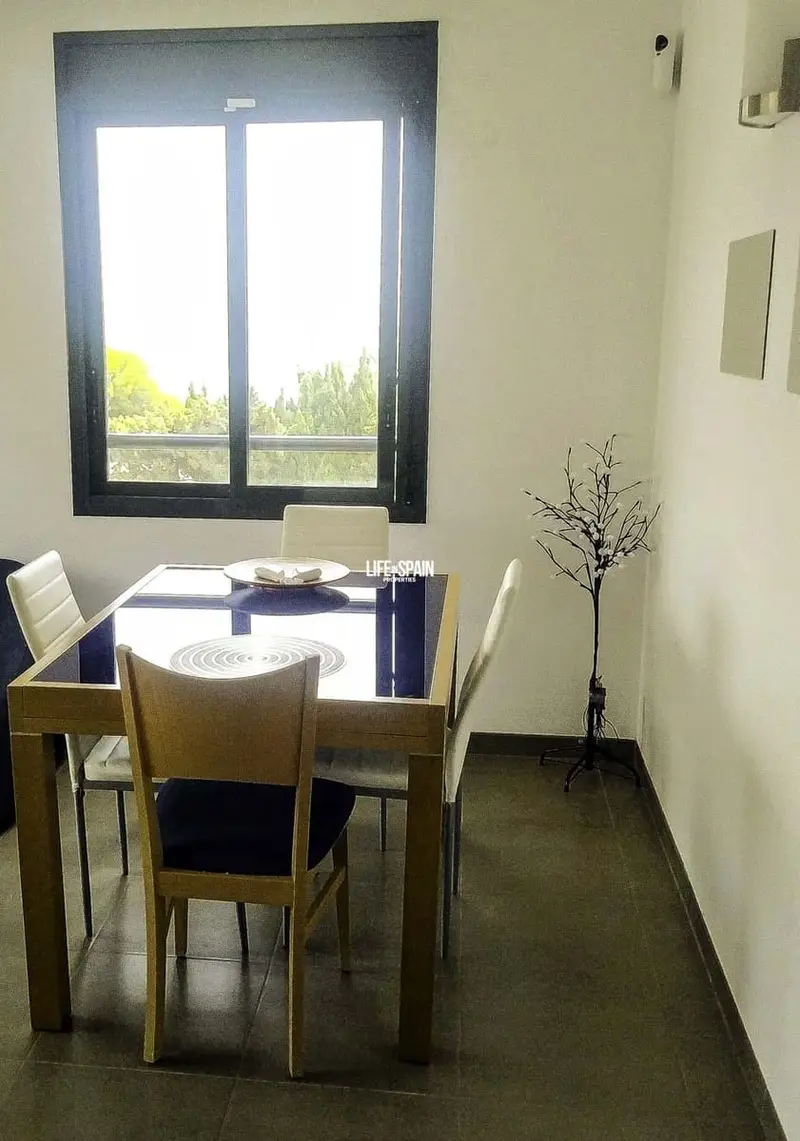 Apartamento en Alcanar Playa con Vistas al Mar