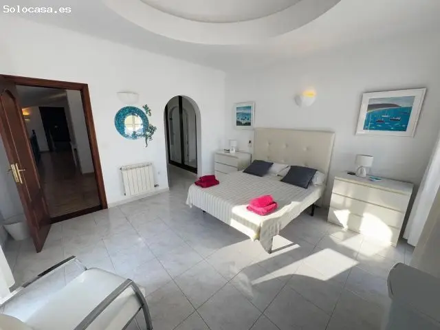 Villa Mediterránea de Lujo con Vistas al Mar en Mojácar