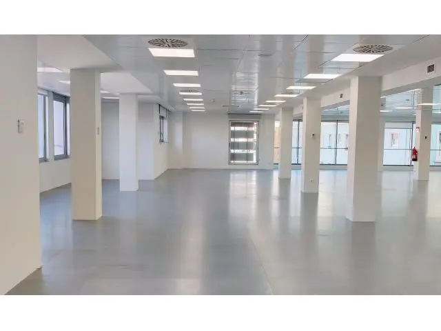 Oficina en Alquiler en Barcelona Via Augusta