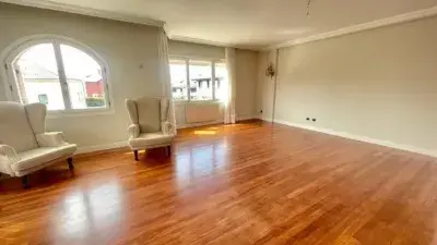 Piso en Venta en Neguri con Vistas al Abra