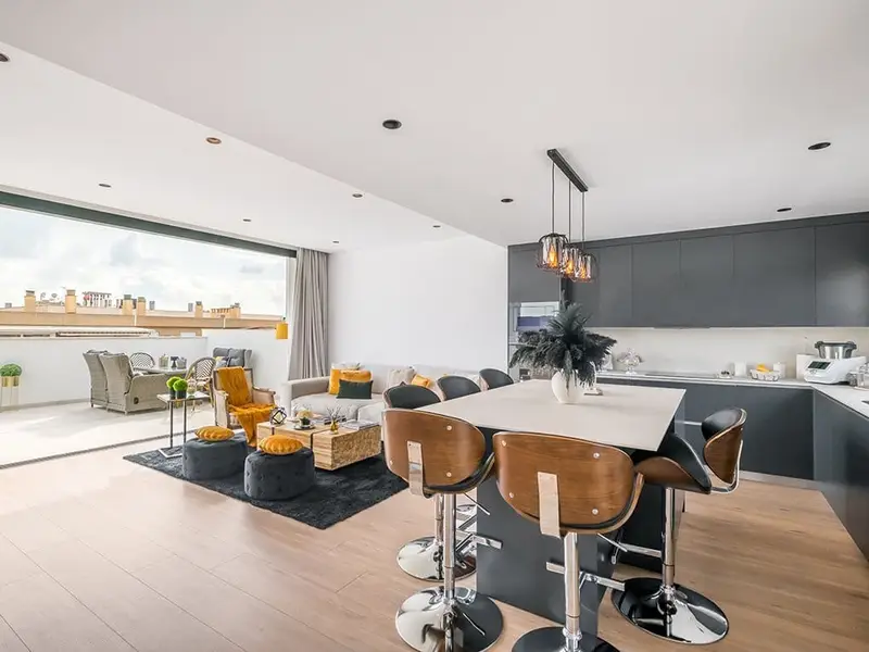 Atico Duplex de Lujo en Palma de Mallorca con Hidromasaje y Garaje