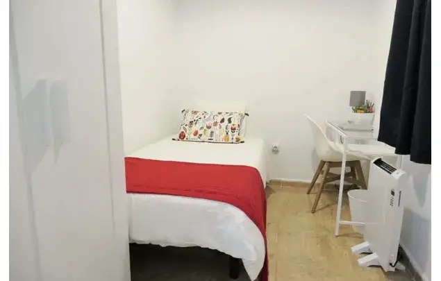 Habitacion en alquiler Barcelona Carrer de Cabanes