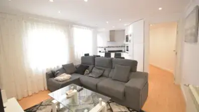 Alquiler Piso Estudiantes 3 Habitaciones Calle Universidad