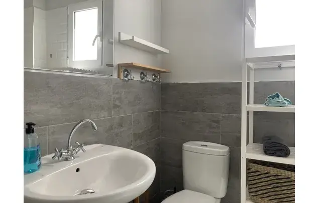 Alquiler Habitación 90m² Alicante - Chicas -  Amueblada