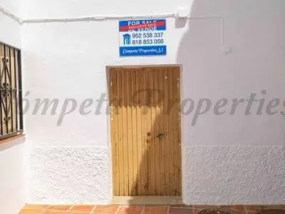 Casa de Pueblo en Torrox para Reformar - Ideal Inversores