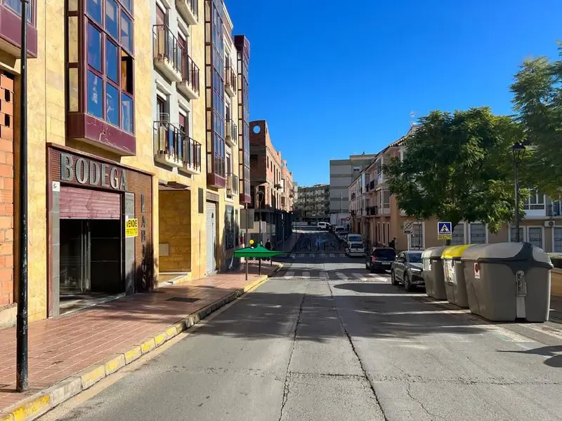 Venta Local Comercial 140m2 Huercal-Overa