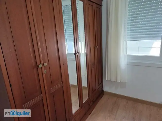 Alquiler Piso Amueblado Zona Riazor Cuatro Dormitorios