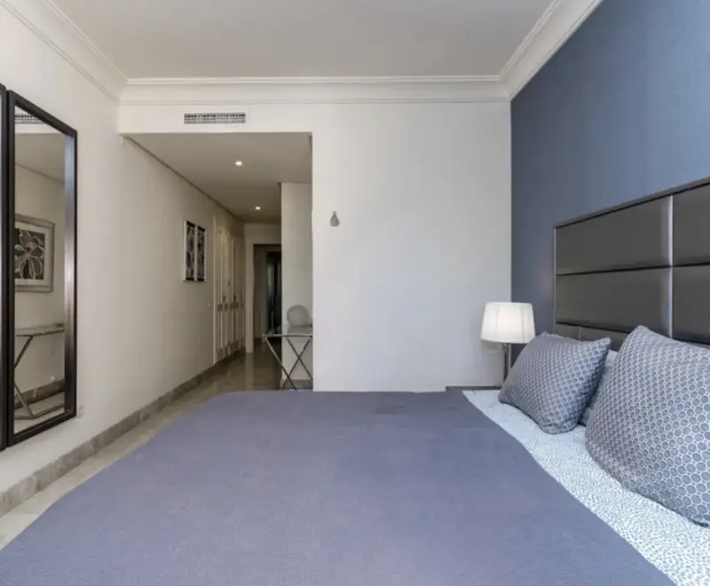 Apartamento 2 Dormitorios Alquiler Nueva Andalucia Lujo