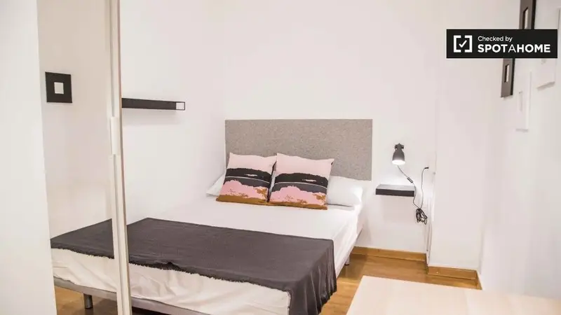 Apartamento 6 Dormitorios 2 Baños Valencia Alquiler Spotahome