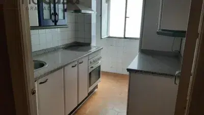 Piso en venta para reformar en Maracena 95m2 4 dormitorios