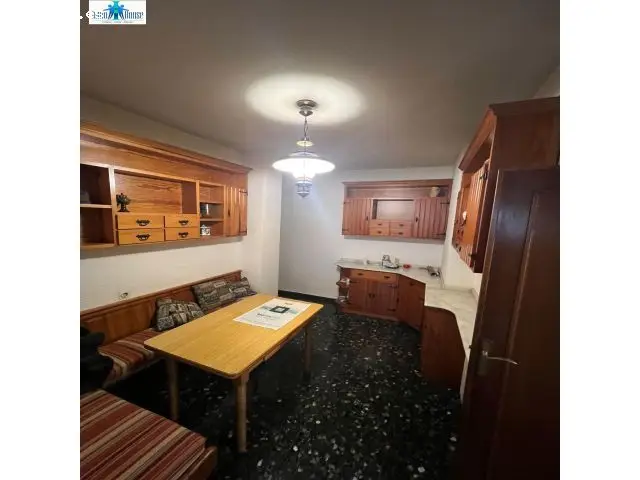 Venta Piso Centrico Albacete 240m2 5 Dorm 4 Baños