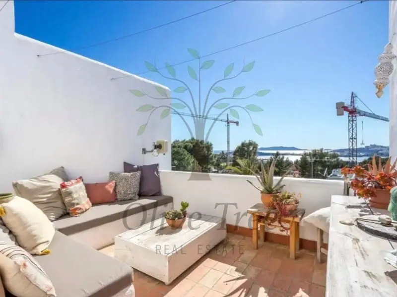 Casa en alquiler en Santa Eulalia / Santa Eularia, Ibiza
