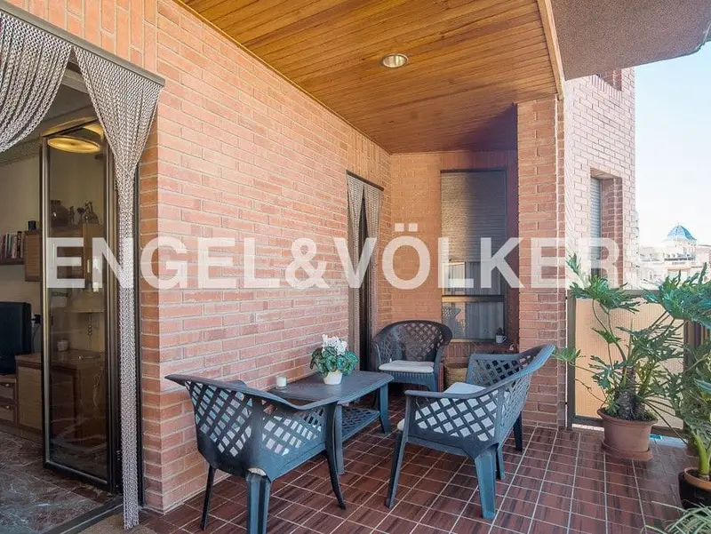 Apartamento en Venta Vila real 5 Dormitorios 3 Baños Terraza