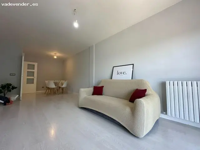 Atico 3 habitaciones en Urbanizacion Los Pinos Zaragoza