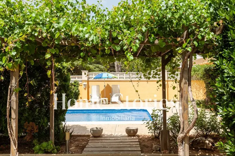 Chalet en venta en La Cañada Paterna Valencia