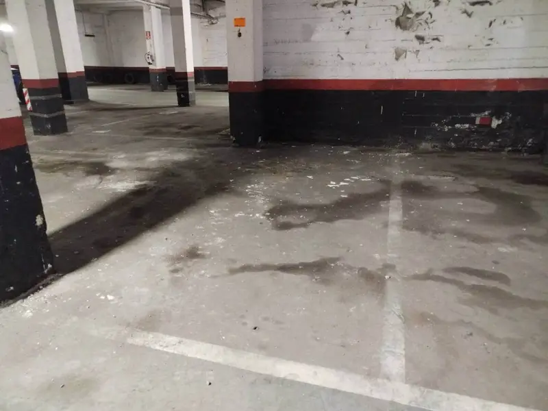 Garaje en Bilbao 12m2 1o planta Buen estado