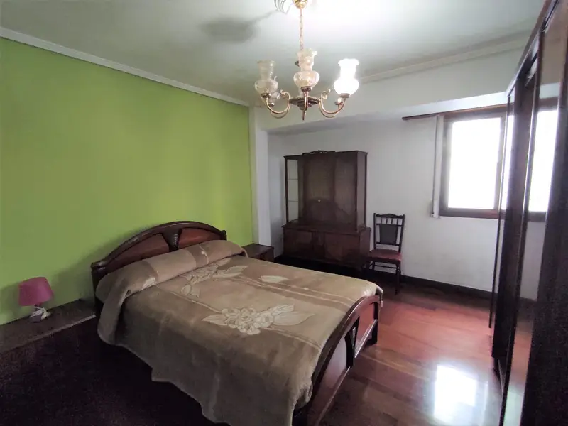 Piso en venta en Zerukoa Ermua tres habitaciones