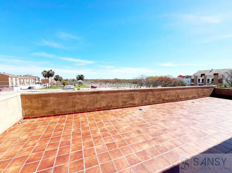 Chalet en Venta en Piles Valencia 7 Dormitorios Piscina Privada
