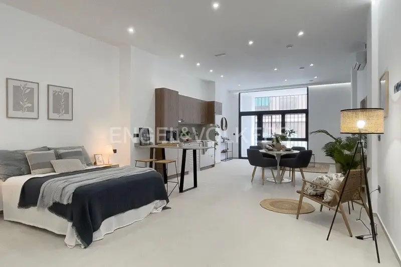 Apartamento en Venta en Torrefiel Valencia 2 Dormitorios