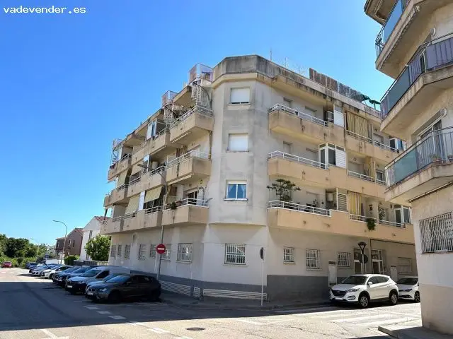 Piso en venta Calafell 3 habitaciones 2 baños terraza parking