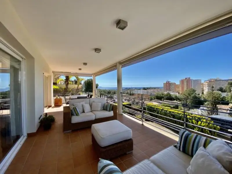 Chalet con Vistas al Mar en Bonanova Palma de Mallorca