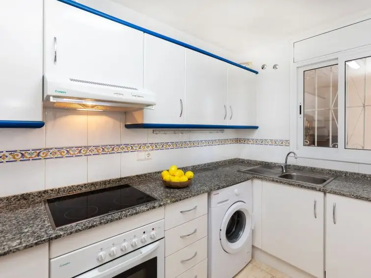Apartamento 2 Dormitorios Miami Playa Cerca de la Playa