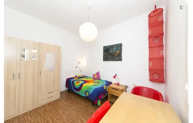 Alquiler Apartamento 3 Habitaciones Barcelona Metro Maragall