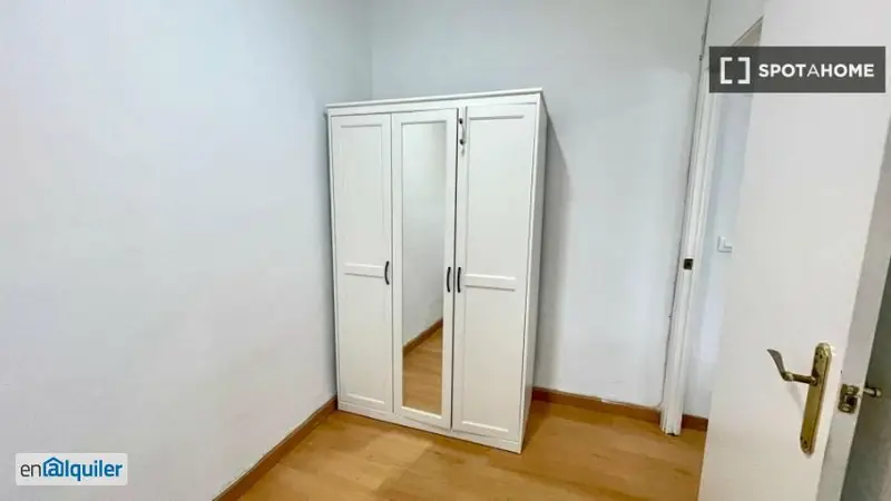 Alquiler Habitaciones Triana Piso Amueblado 3 Dormitorios