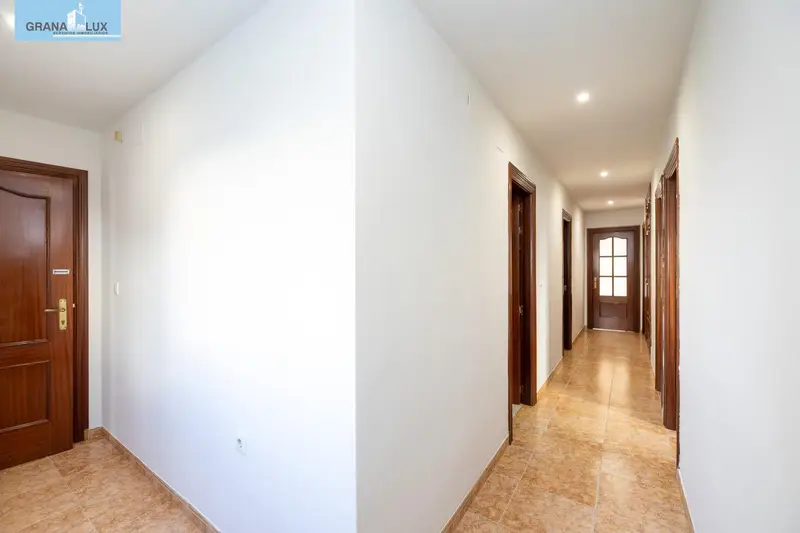 Venta Piso Luminoso Atarfe 3 Dormitorios 2 Baños Piscina