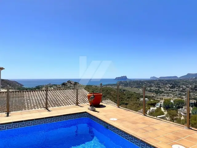 Casa Villa 3 Dormitorios Moraira Vistas al Mar Sauna Jacuzzi