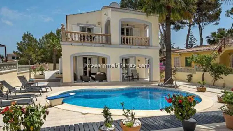 Villa en Nova Santa Ponsa 5 dormitorios 4 baños Piscina Jardín