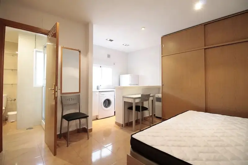 Apartamento 3 Dormitorios 1 Baño Madrid