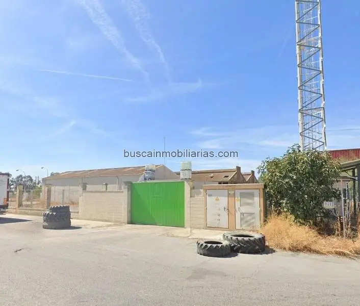 Nave Industrial en Venta en Poligono Tartessos Huelva
