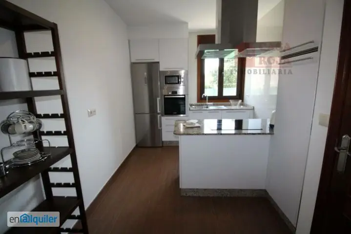 Alquiler Casa Amueblada Coiro Playa Rodeira
