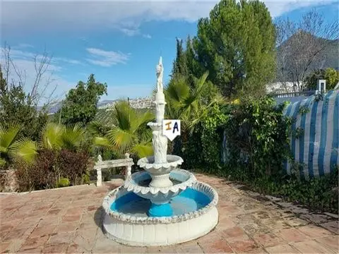 Villa de Lujo con 5 Dormitorios en Rute